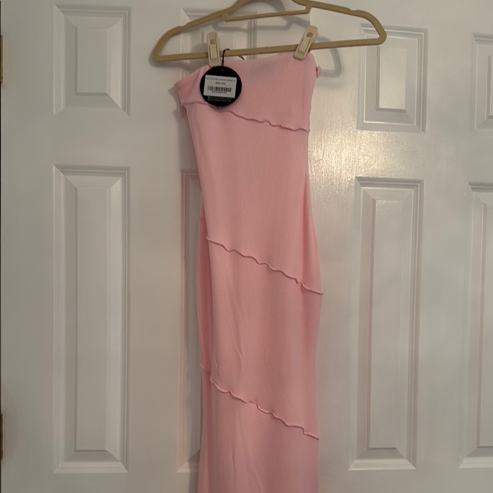 White fox Elegant Pink Strapless Dress